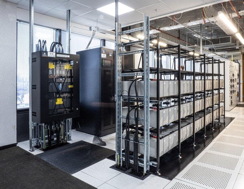 Online UPS and battery system